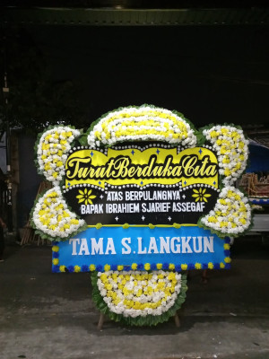 Papan Bunga Duka di Teluknaga